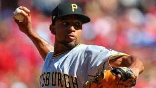 巨人が韓国17勝右腕獲得　燕ブキャナンは自由契約…各球団発表、13日の契約は？