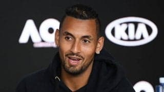 キリオス、病気の子供たちと一緒に過ごす「眉をひそめるべきことよりも微笑むべきことのほうが多い」