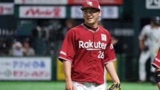 ロッテ移籍の小野、背番号「37」に　鈴木大地の人的補償で楽天から移籍