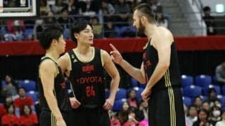 指揮官が退場処分となったアルバルク東京、闘争心旺盛な秋田に苦しみながらも逆転勝ち