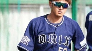 オリT-岡田が帰国後すぐに、小田は“髭なし短髪”ですっきり自主トレ　「It isイケメン」