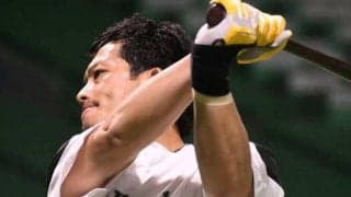 鷹・松田宣、ライバル球団のエースとの貴重2S写真を公開　ファン「滋賀の誇り」