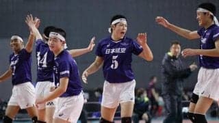 山梨・日本航空、ストレート負け　春高バレー