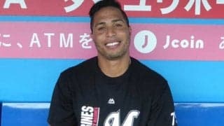 ロッテのマーティン、“同郷同期”の169キロ左腕と共闘　「ハードワーク+献身＝結果」