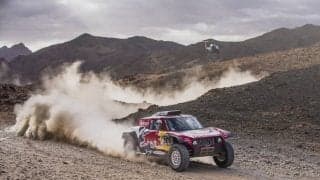 2020年ダカール：サインツが総合首位を死守、トップ3が接戦に