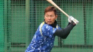 鷹・中村晃が自主トレ公開　食事管理＆脱ウエートトレで復活へ「143試合出て」