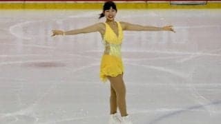 安藤、笑顔の演技で花を添える