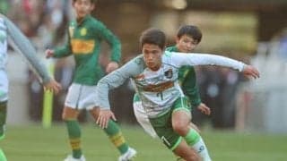 １年生ですでに貫禄十分。松木玖生は青森山田を再び頂点に導く