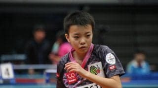 今大会最年少の小塩悠菜、初戦突破　姉は世界ジュニア銀の遥菜＜全日本卓球2020＞