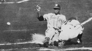 「母国に帰れなくなった助っ人」は、なぜプロ野球で成功できたのか？