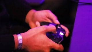 【eスポーツ選手向けセルフケア動画コラム#20】ゲーム疲れに起こる、まぶたの痙攣に効くツボ「陽白（ヨウハク）」