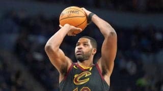 『友情の尻パンチ』のつもりが退場になり、納得がいかないトリスタン・トンプソン「誤解があった」