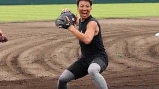 ヤクルト移籍の嶋が甲斐に伝えた“野村氏の教え”　捕手に大事なものとは…