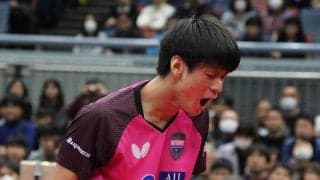 18歳・戸上隼輔「リードして心の隙ができた」　張本追い詰めるも惜敗＜全日本卓球2020＞