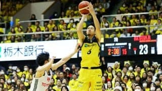 ディフェンスの激しさで上回った宇都宮ブレックス、アルバルク東京との直接対決を制し東地区首位を奪還