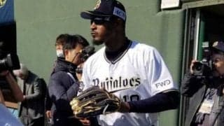 オリ・ジョーンズ“試運転”で広角打法＆柵越え7発　「ボールは当たったら飛んでいく」