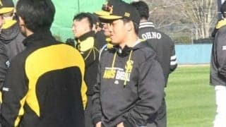 鷹のドラ2海野、右肘に違和感訴えて別メニュー調整　「感覚的に分からない」