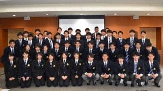 【サッカー部】　スタートミーティングが行われ、チームビルディングキャンプもスタート！