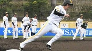 鷹・周東、自慢の走塁が「何かちょっと違う」　快足ベーランも納得いかず？
