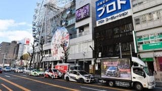名古屋駅前でラリーカーのパレードラン。新城ラリーのPR図る
