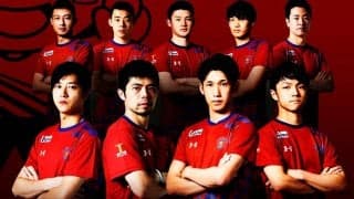 【Tリーグ・琉球】GINZA SIXに卓球台　吉村真晴らのサイン会も開催