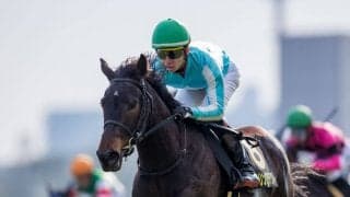 【エルフィンS】デアリングタクトが大外一気で差し切る！デビュー2連勝