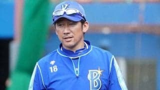 DeNA三浦ファーム監督がラミレス監督に“挑戦”　紅白戦でのひとコマにファンも注目