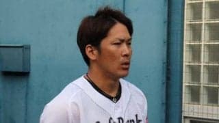 野村氏の「19」継承した鷹・甲斐、訃報に瞳潤ませる　「見てもらいたかった」