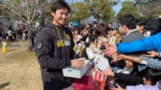 鷹選手たちがファンに“逆チョコ”プレゼント　選手の要望で昨年比1.5倍に