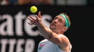 フェデラーを崖っぷちまで追い詰めたあの人が魅せた見事な股抜きショット