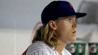 【MLB】右も左も見渡す限り上裸で練習…　メッツでは筋肉男のシャツなしスタイルが最先端