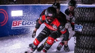 氷上最速の称号は男子キャメロン・ナーズ、女子マクシー・プランテ！山本純子は涙の敗退「Red Bull Ice Cross World Championship Yokohama 2020」