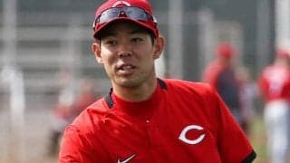 秋山翔吾「1番・中堅」で“MLBデビュー”　OP戦初打席で中前打を放ち3打数1安打