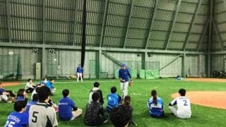 DeNAが新しい形の野球体験イベント開催　ファーム屋内練習場で「大人の夜間練習」