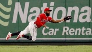 【MLB】エ軍外野手、グラブ先っぽキャッチの超絶ダイブにMLB公式注目　ファン絶賛「美しい」