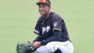 日ハム万波2軍降格もOP戦で得た収穫　西川直伝の盗塁に「今までよりはるかに良かった」