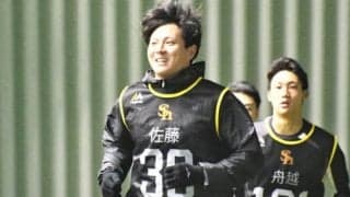 鷹ドラ1佐藤が円陣で“鋼メンタル”披露　歌って踊る姿に松田宣も笑い堪え切れず…