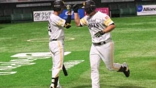 鷹育成リチャード、紅白戦で驚愕弾も本人はキョトン…　「7、8割で振ったら…」