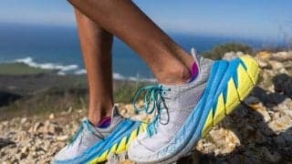 ホカ オネオネ、ユニークな形状のトレイルランニングギア「TenNine」発売