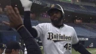 オリ助っ人はAJだけじゃない！　Aロッドの“来日1号弾”は“4番弾”　虎中田から豪快弾