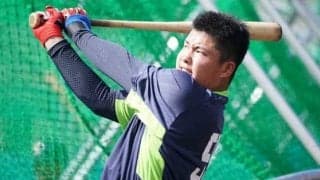 「クオリティ高し」　燕村上を鼓舞する上田の完璧“金八先生”姿にファン大興奮