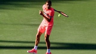 公式戦では見られない？練習ならではのテニスのトリックショット