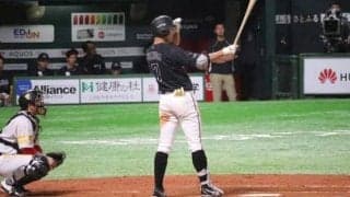そう簡単に癖は抜けない？　ロッテ福田秀、古巣相手にやっちゃった“痛恨のミス”は…