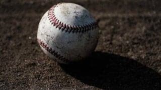 なぜ少年野球の「盗塁」は禁止すべきなのか？　背景にある「野球離れ」と「勝利至上主義」