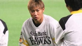 鷹・柳田が1軍練習に合流　自虐ネタで笑い取る「苦手な食べ物は…」