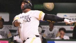 鷹バレンティンの凄さがよく分かる…　打撃動画にファン驚愕「軽く振ってんのに…」