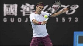 デニムジャケットに描かれたフェデラーが話題に