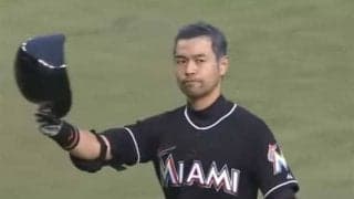 イチロー氏が始球式で打席に!?　4年前の激似“珍”始球式が話題「何でこんなにそっくり…」