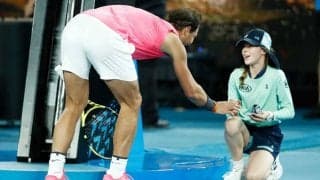 ナダル ショットをぶつけてしまった少女と再会。笑顔のツーショットを撮影