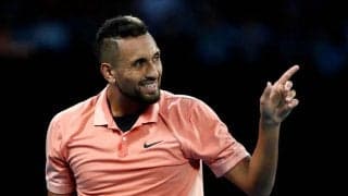 キリオスが試合中にナダルのモノマネ。警告を取った主審に皮肉